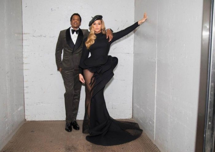 Beyonce writes “CLIVE DAVIS PRE-GRAMMY GALA