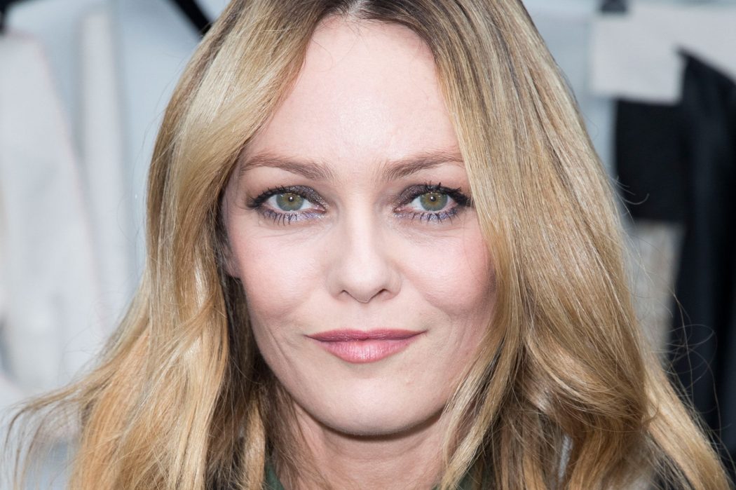 Vanessa Paradis Udala Se Bivsa Ljubav Johnnyja Deppa Azra Magazin