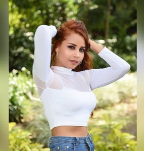 Bila je časna sestra koja se zaljubila u profesora: Danas snima porno